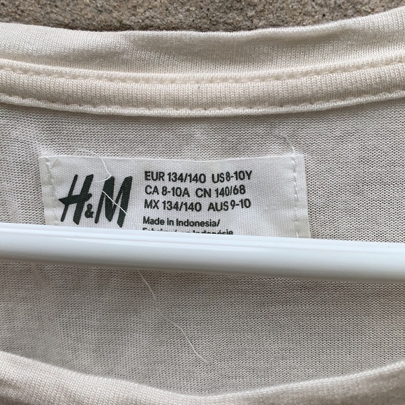 H&M Crop Top Tee with Side Tie (8-10) - Picture 3 of 5